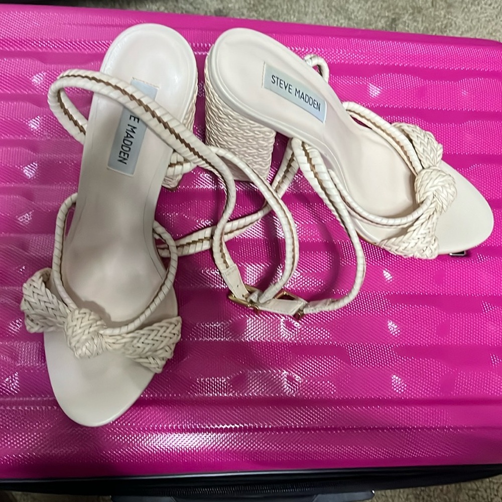 Tan wedges